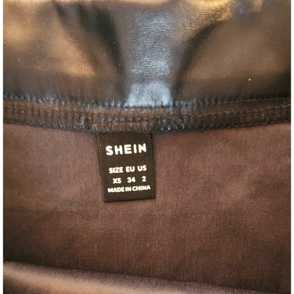 🔖Final Sale| Shein Faux Leather Black Mini Skirt and Zebra Print Top 2fer - Picture 4 of 5